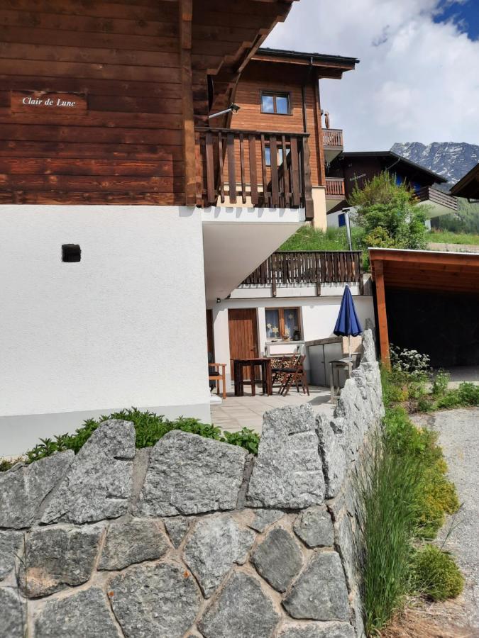 Apartamento Chalet Clair De Lune Bei Graechen Vs Gasenried Exterior foto